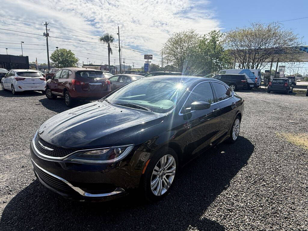 2016 CHRYSLER 200