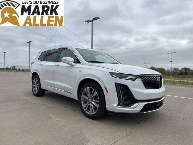 2024 CADILLAC XT6