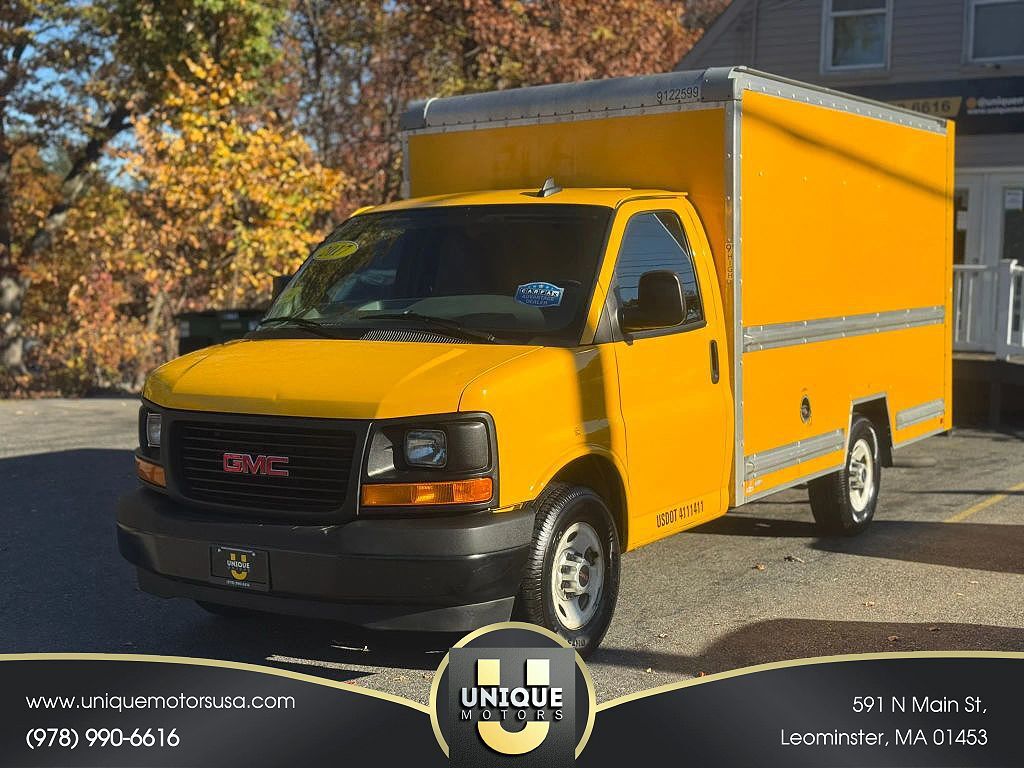 2017 GMC Savana