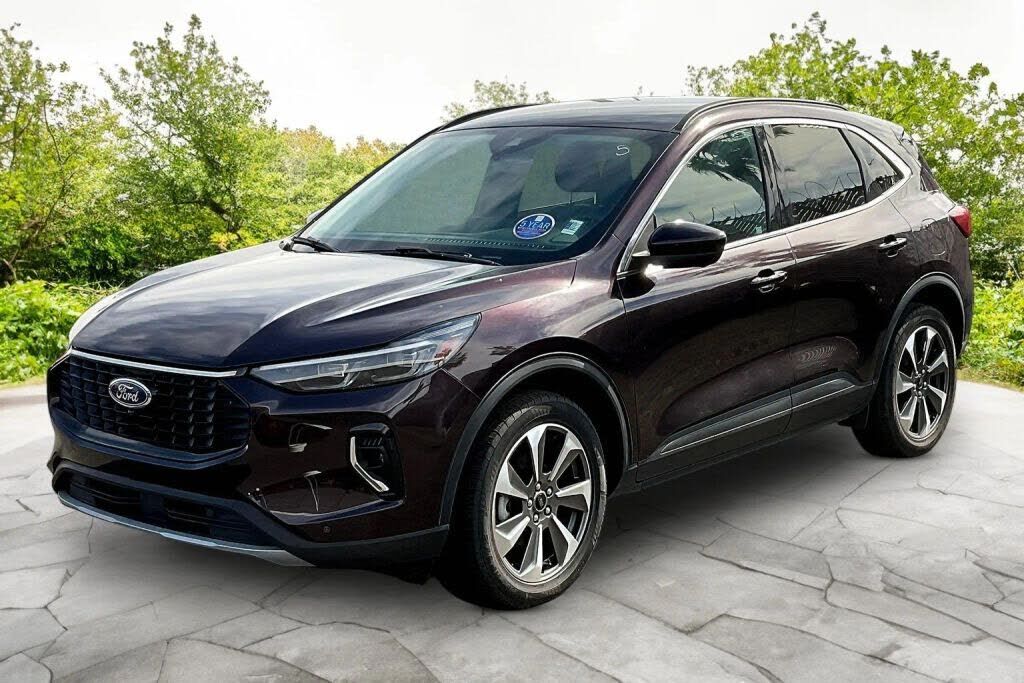 2023 FORD Escape