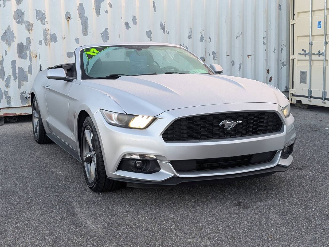 2017 FORD Mustang