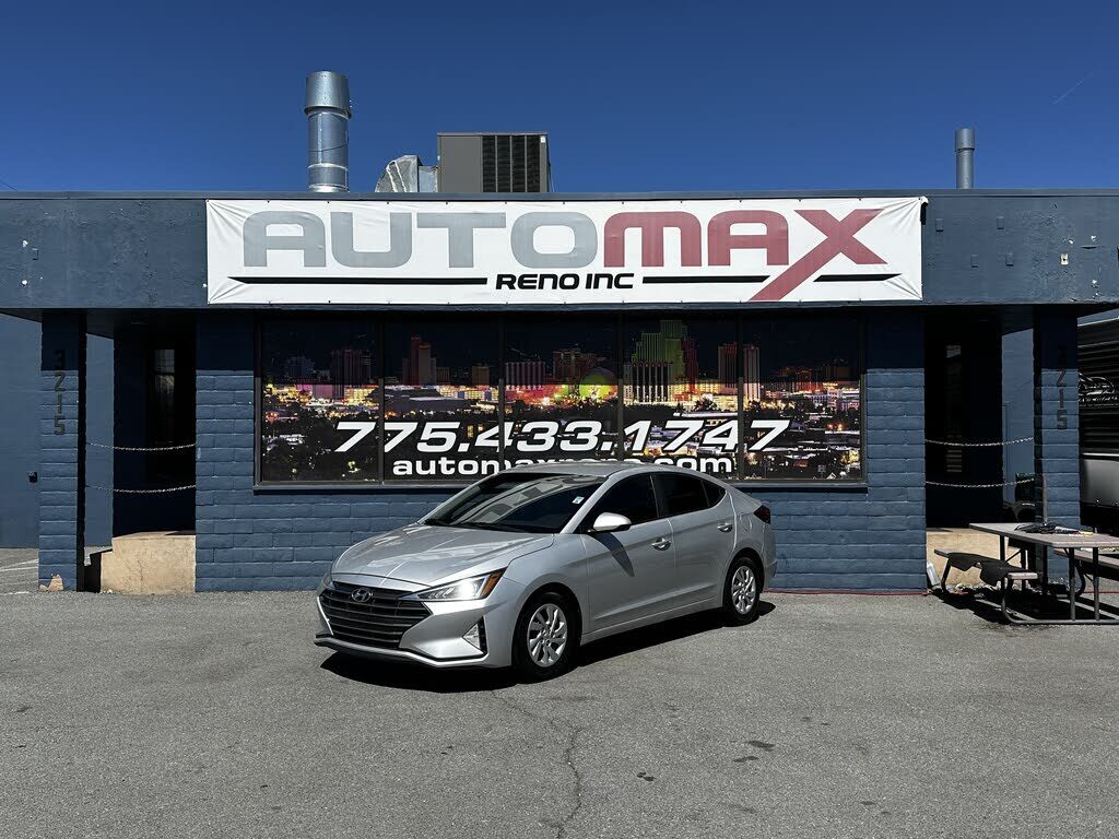 2019 HYUNDAI Elantra