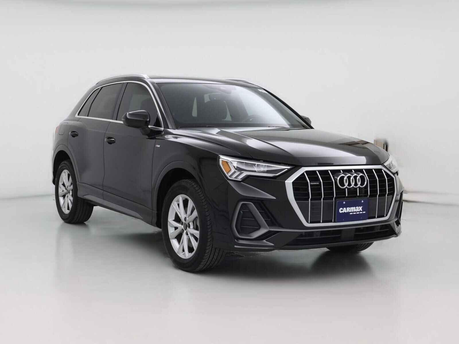 2024 AUDI Q3
