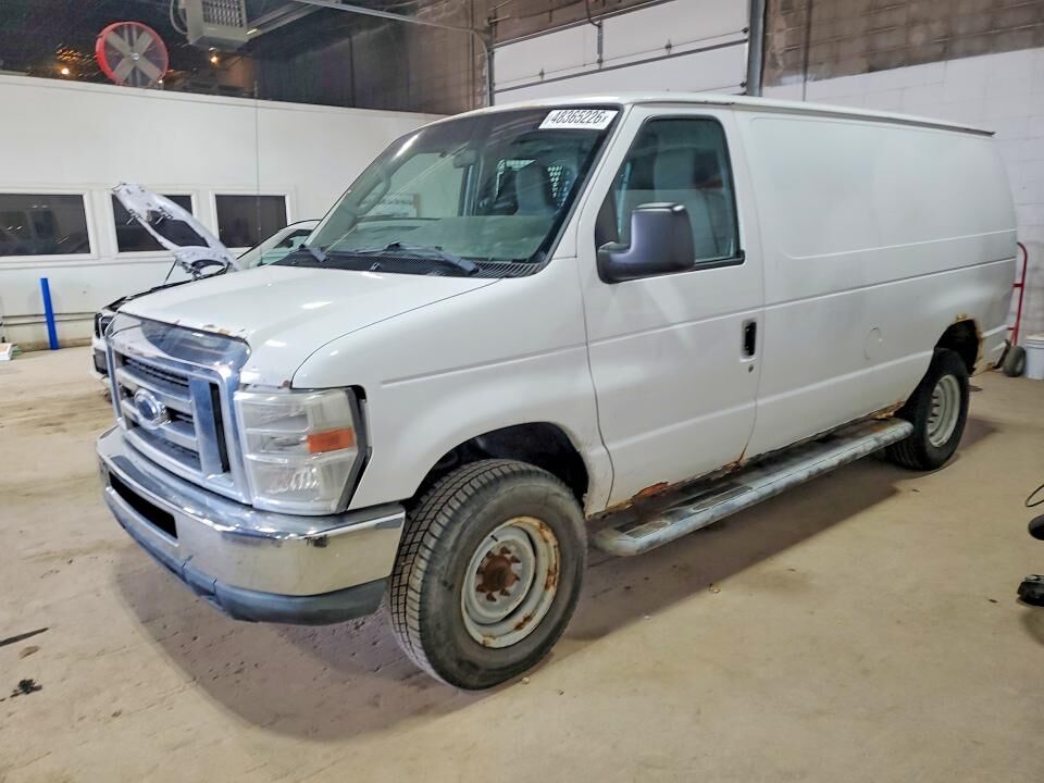 2012 FORD E-250