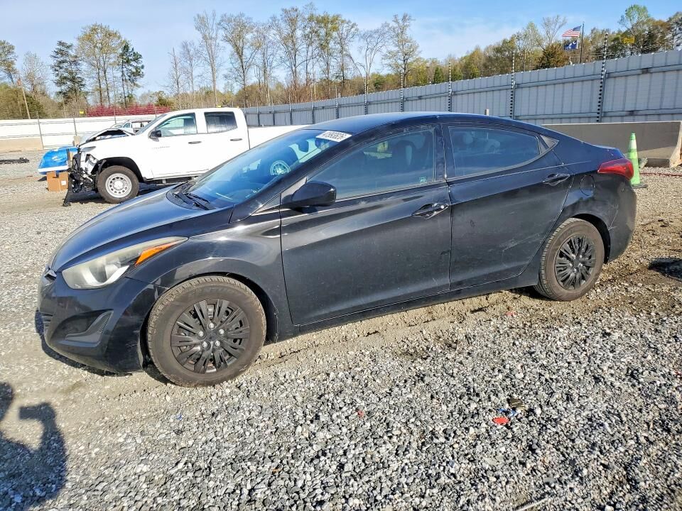2016 HYUNDAI Elantra