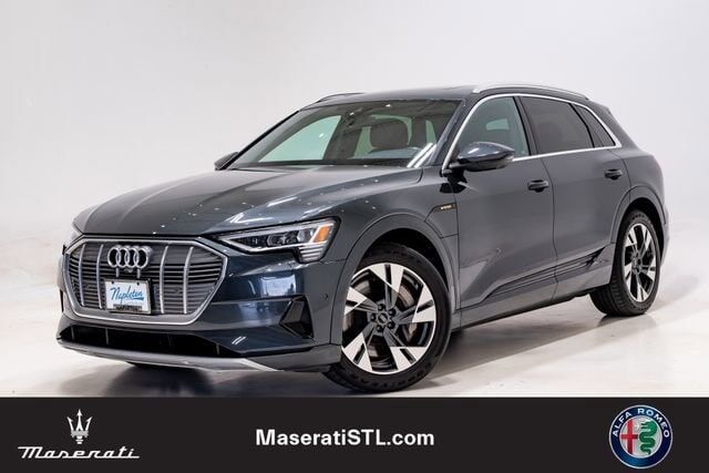2023 AUDI e-tron