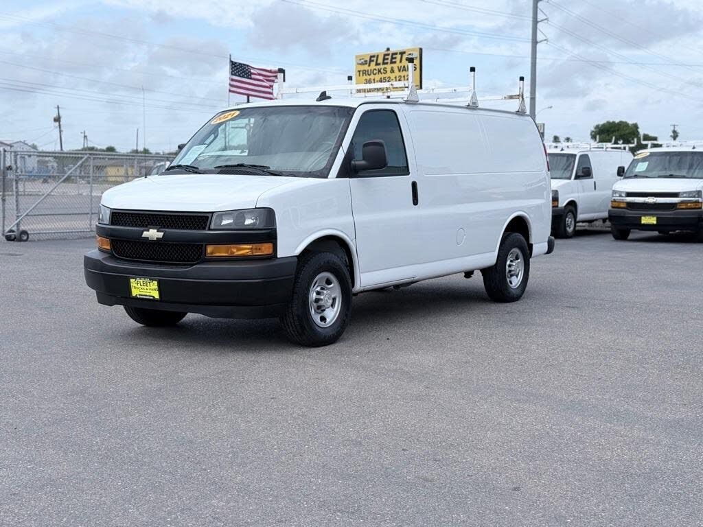 2021 CHEVROLET Express
