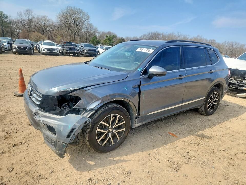 2021 VOLKSWAGEN Tiguan