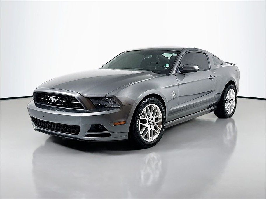 2013 FORD Mustang