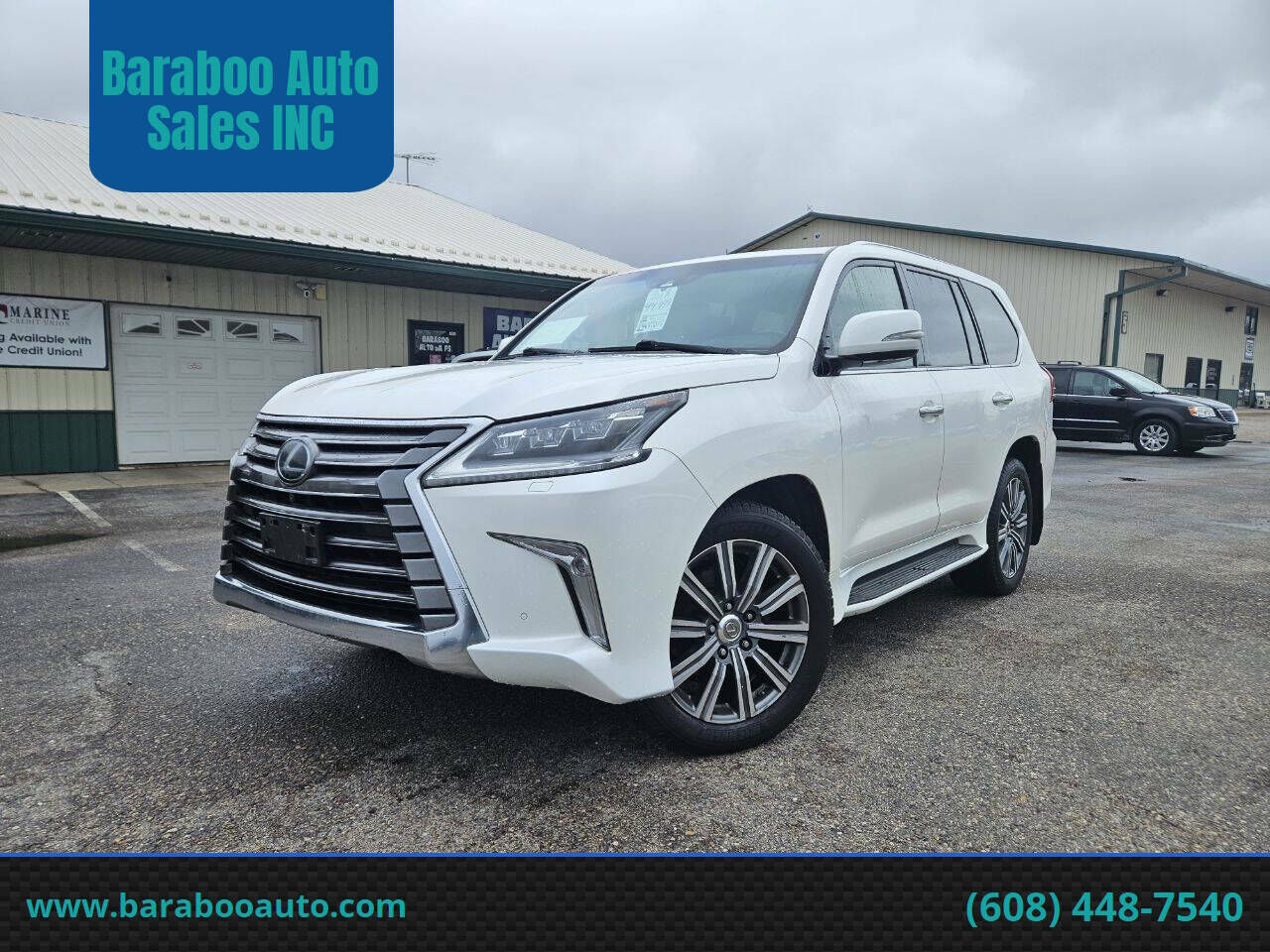 2017 LEXUS LX