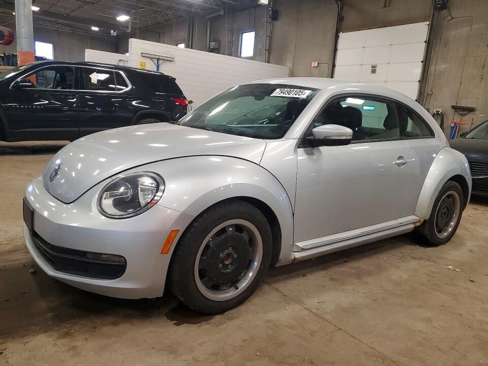 2013 VOLKSWAGEN Beetle