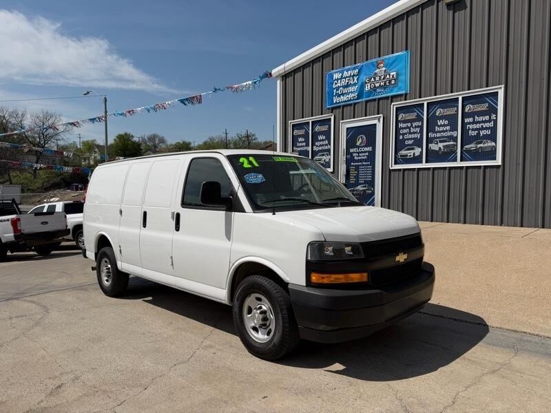 2021 CHEVROLET Express