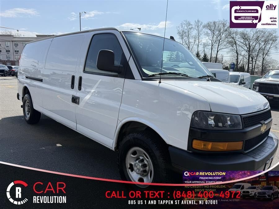 2021 CHEVROLET Express