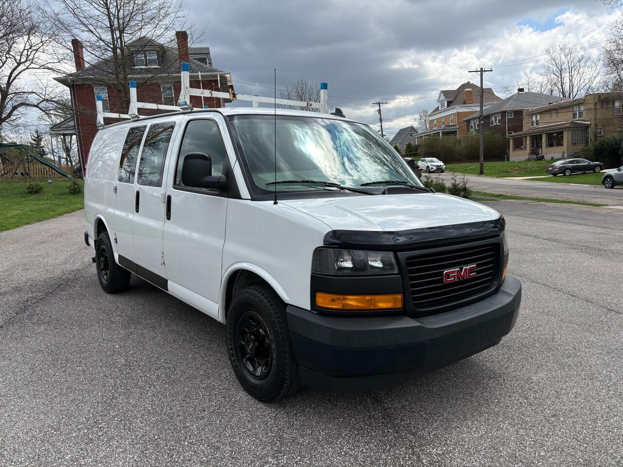 2018 GMC Savana