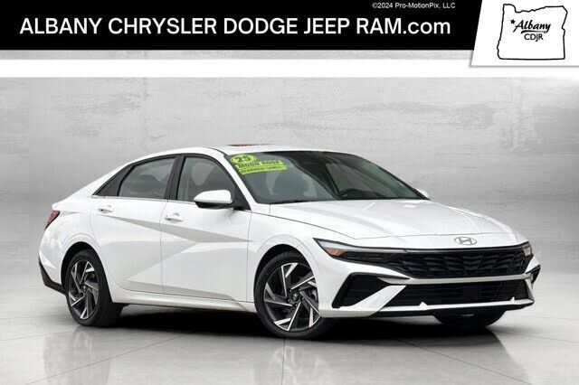 2025 HYUNDAI Elantra