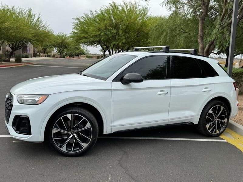 2021 AUDI SQ5
