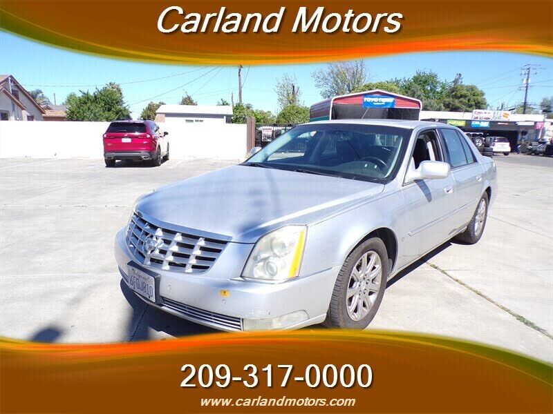 2009 CADILLAC DTS