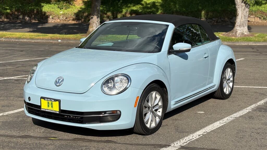 2013 VOLKSWAGEN Beetle