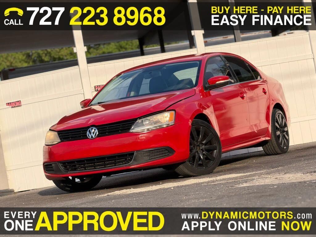 2013 VOLKSWAGEN Jetta