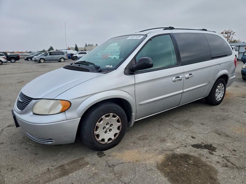 2003 CHRYSLER Town and Country