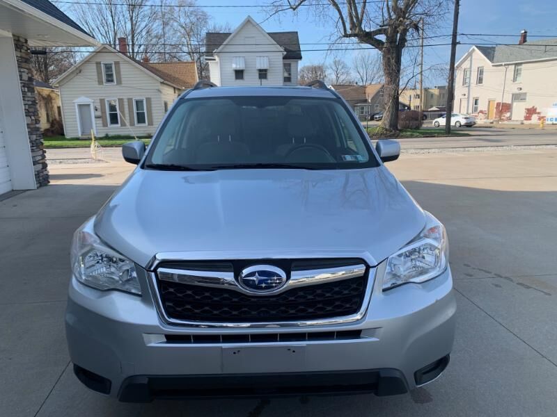 2014 SUBARU Forester