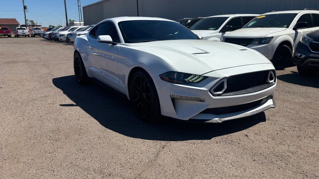 2019 FORD Mustang