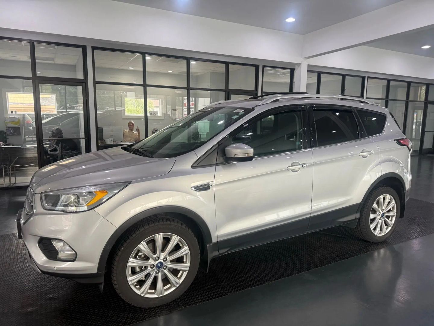 2017 FORD Escape