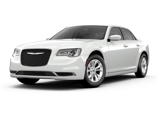 2019 CHRYSLER 300
