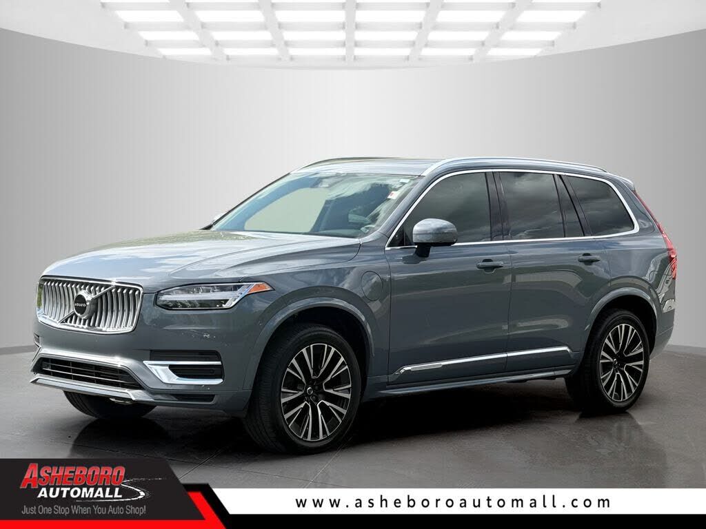2023 VOLVO XC90