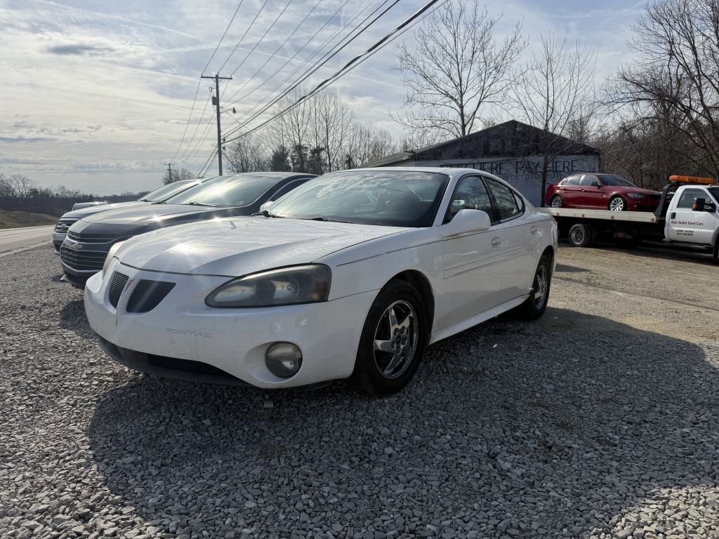 2004 PONTIAC Grand Prix