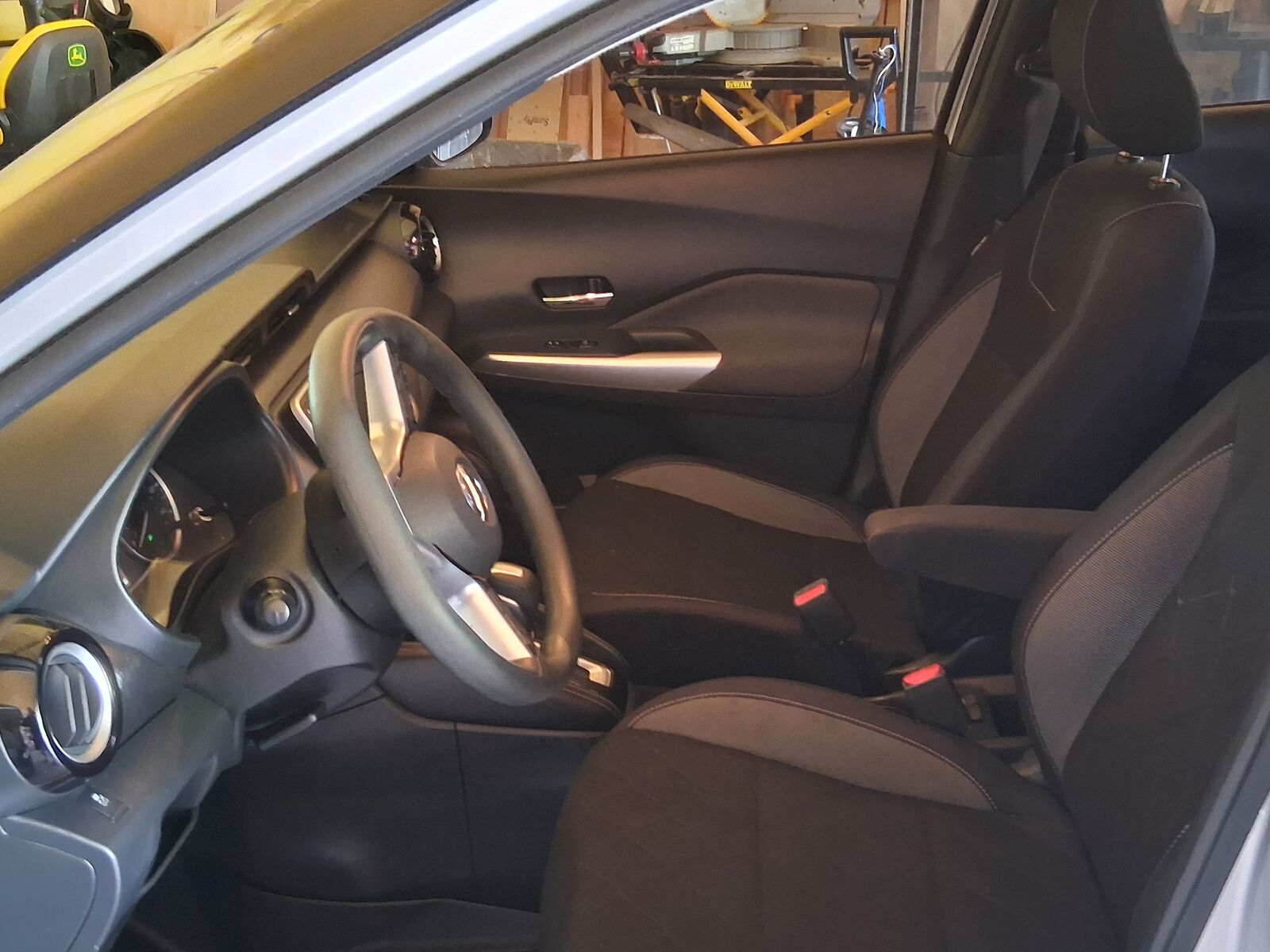 2019 NISSAN Kicks
