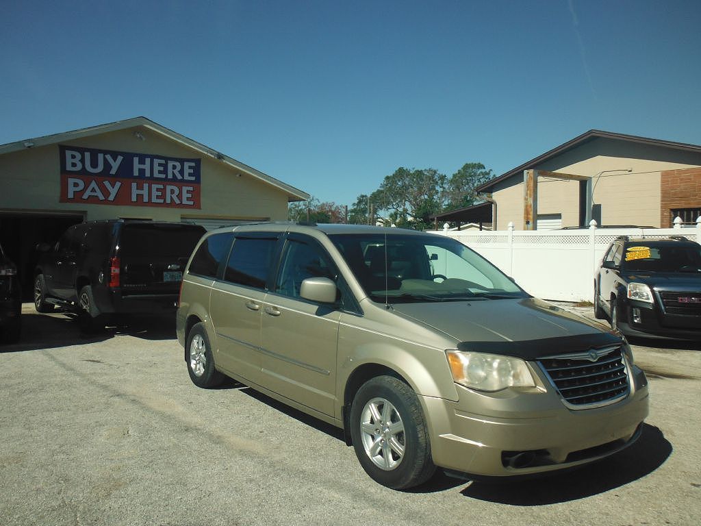2009 CHRYSLER Town and Country