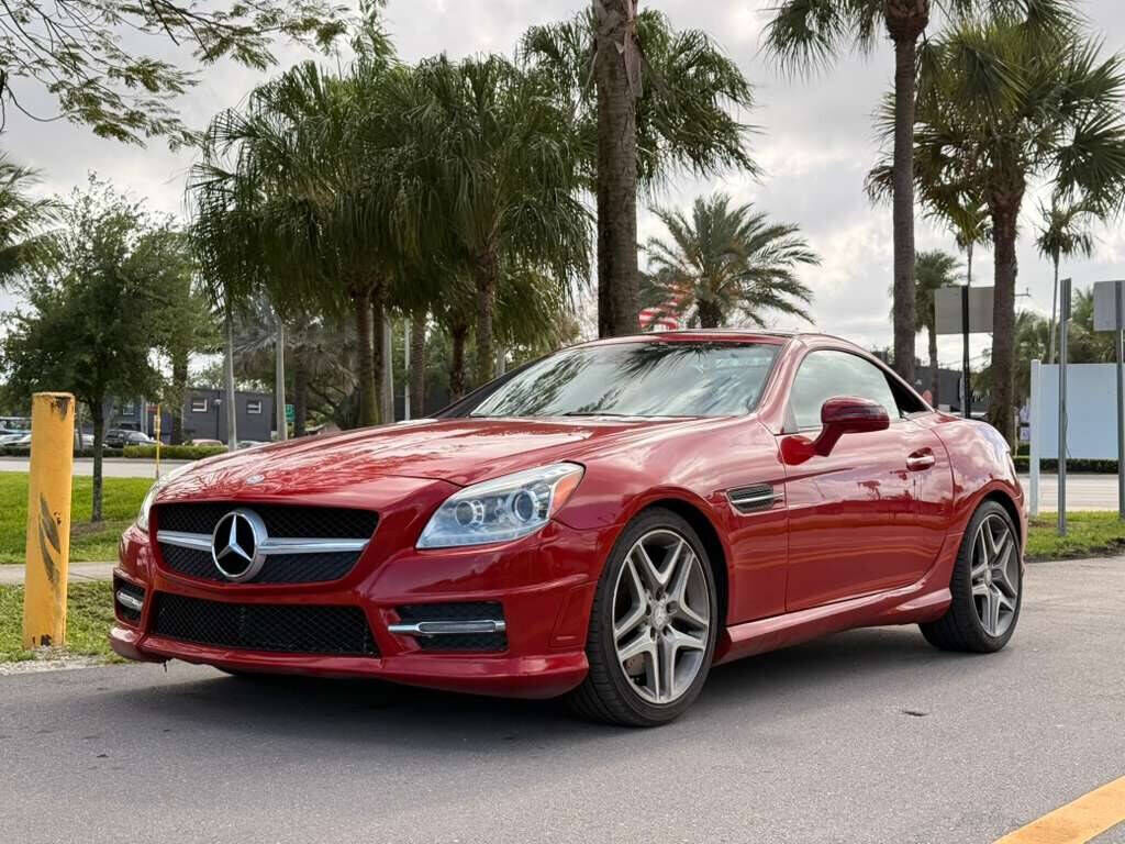 2016 MERCEDES-BENZ SLK-Class