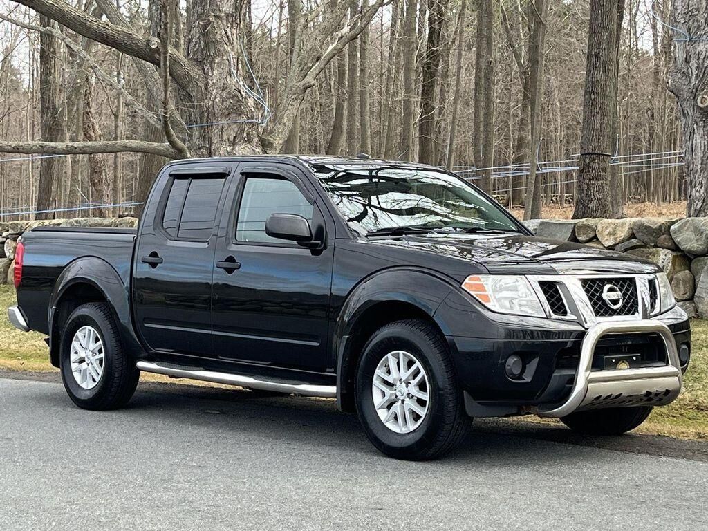 2017 NISSAN Frontier