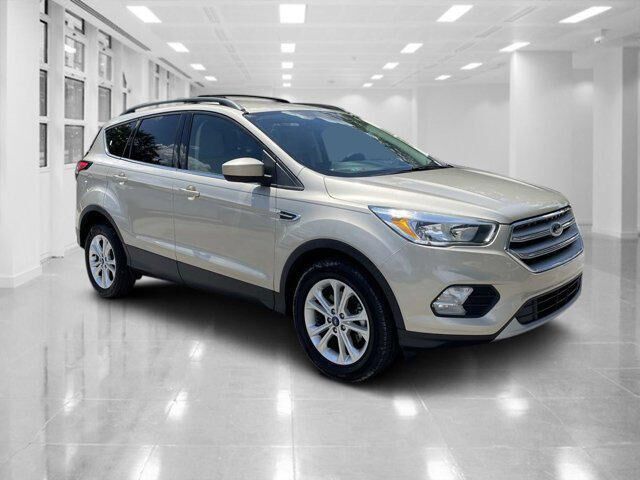 2018 FORD Escape