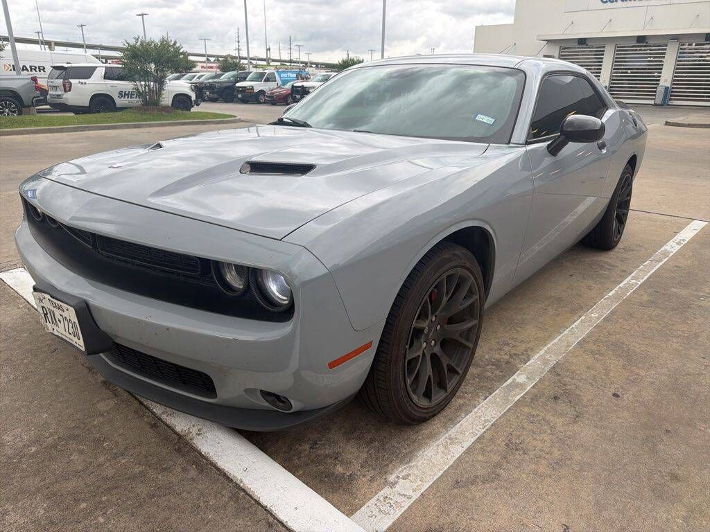 2021 DODGE Challenger