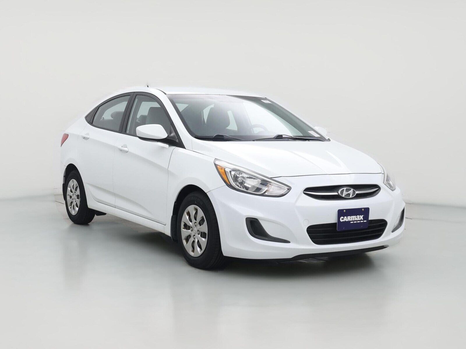 2015 HYUNDAI Accent