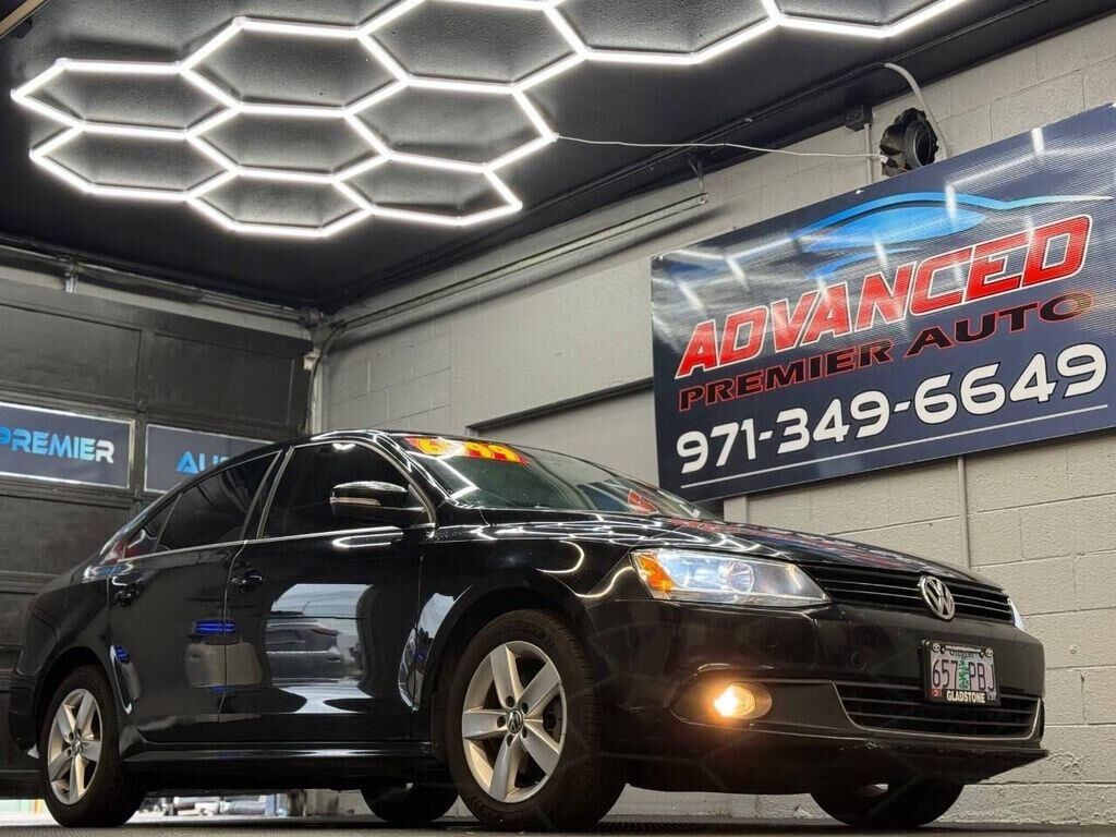 2012 VOLKSWAGEN Jetta