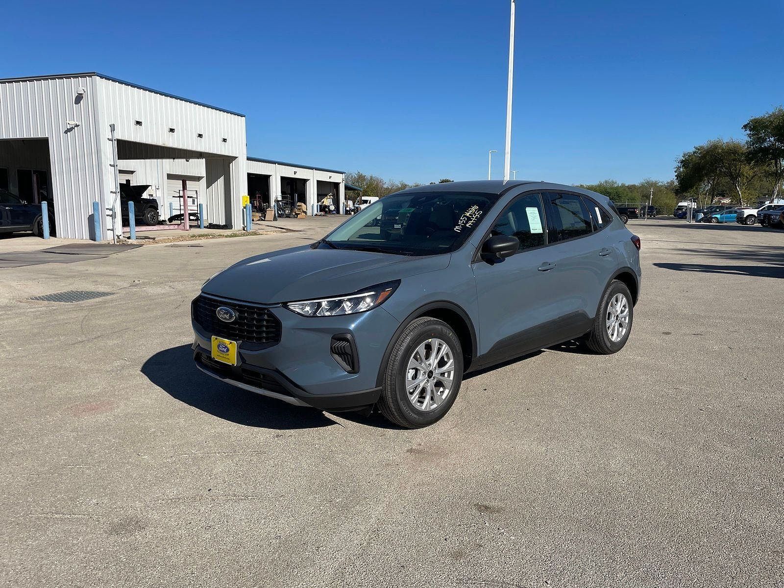 2026 FORD Escape