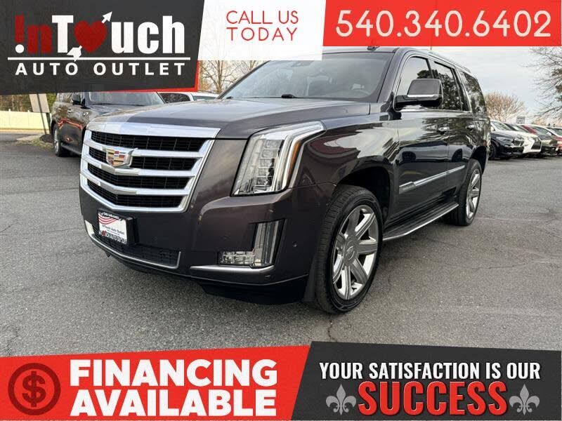 2017 CADILLAC Escalade