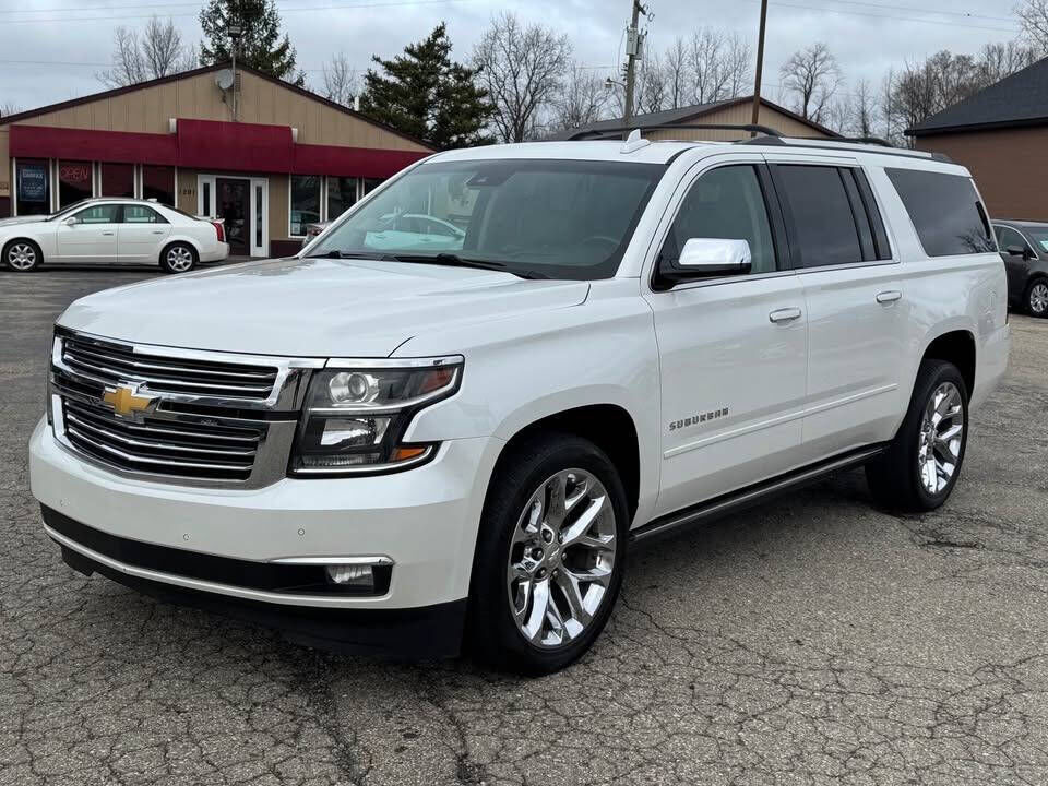 2017 CHEVROLET Suburban