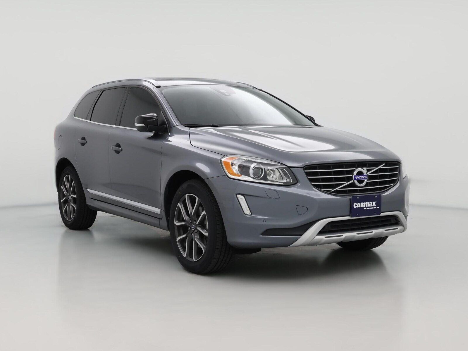 2017 VOLVO XC60