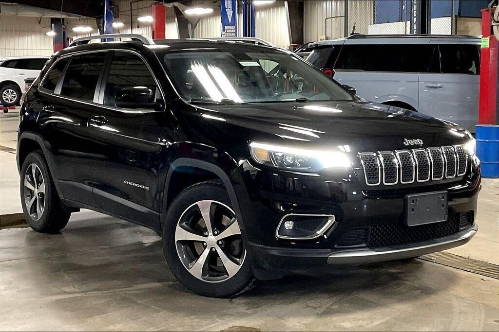 2019 JEEP Cherokee
