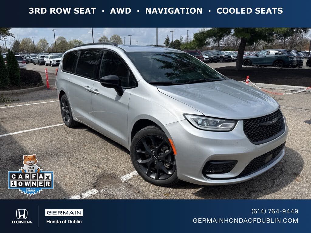 2024 CHRYSLER Pacifica