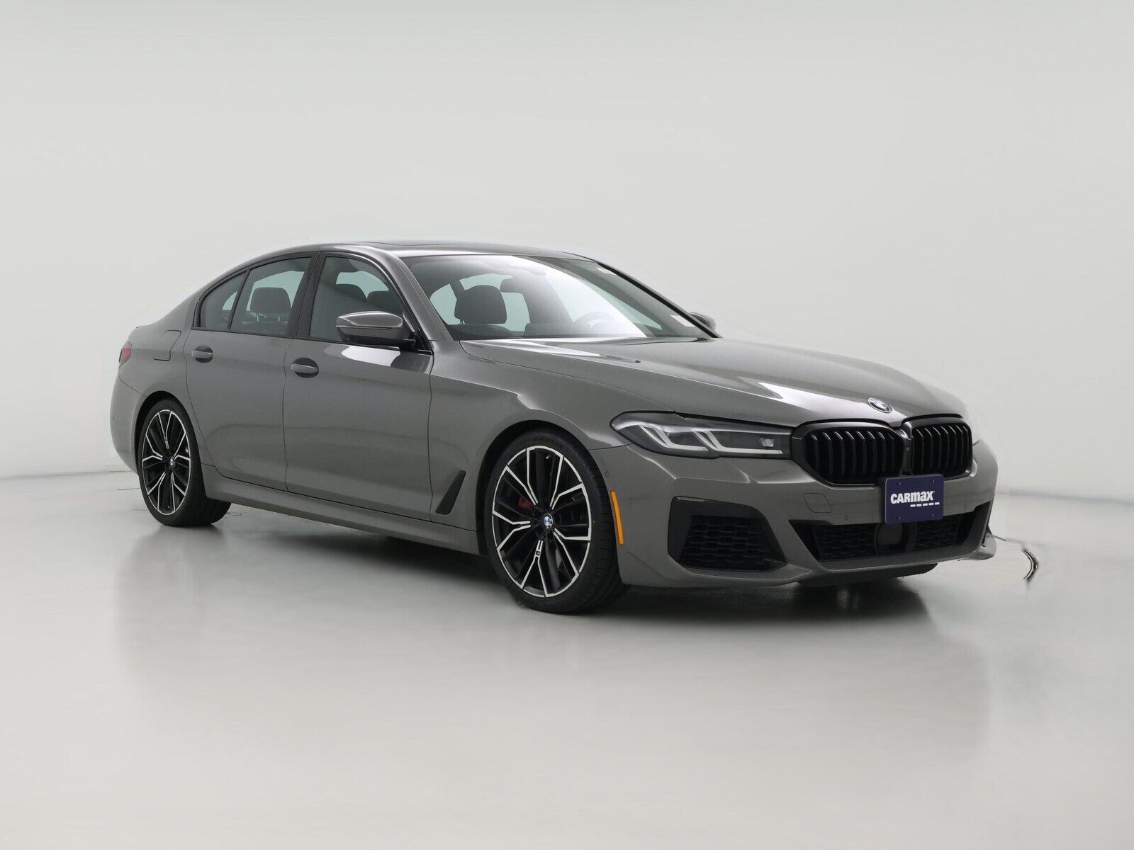 2022 BMW M5