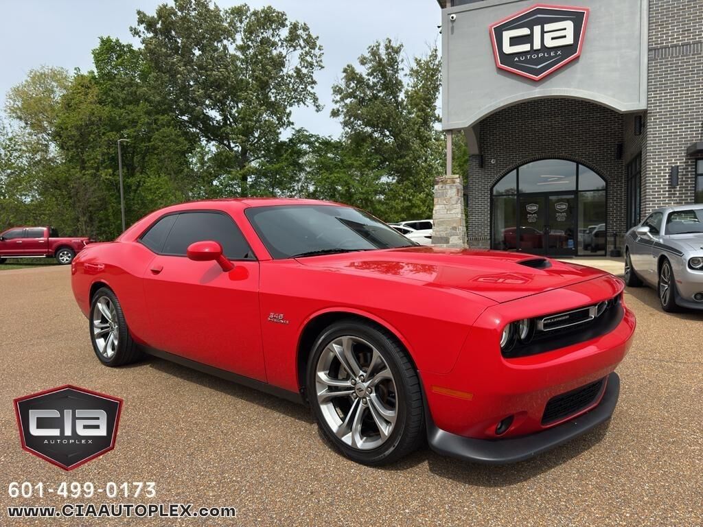 2021 DODGE Challenger