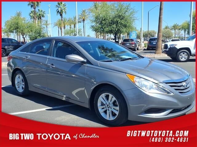 2012 HYUNDAI Sonata
