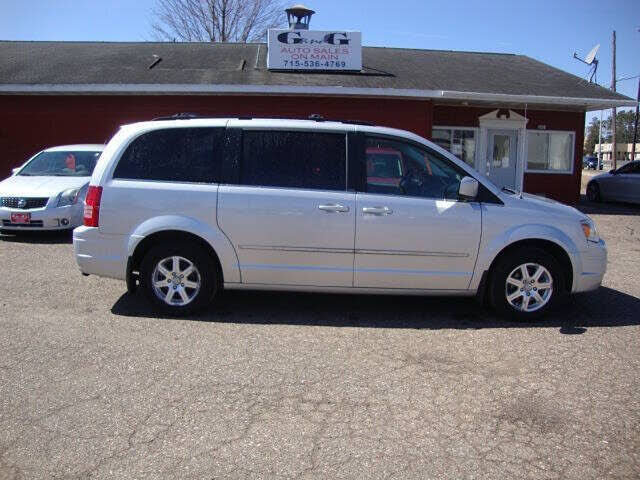 2009 CHRYSLER Town and Country