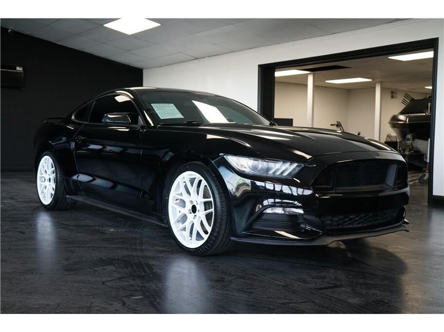 2016 FORD Mustang