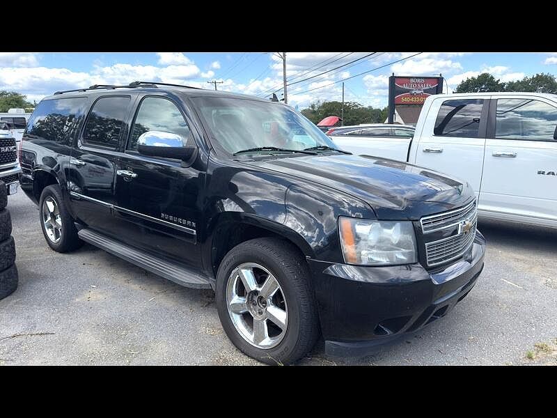 2011 CHEVROLET Suburban